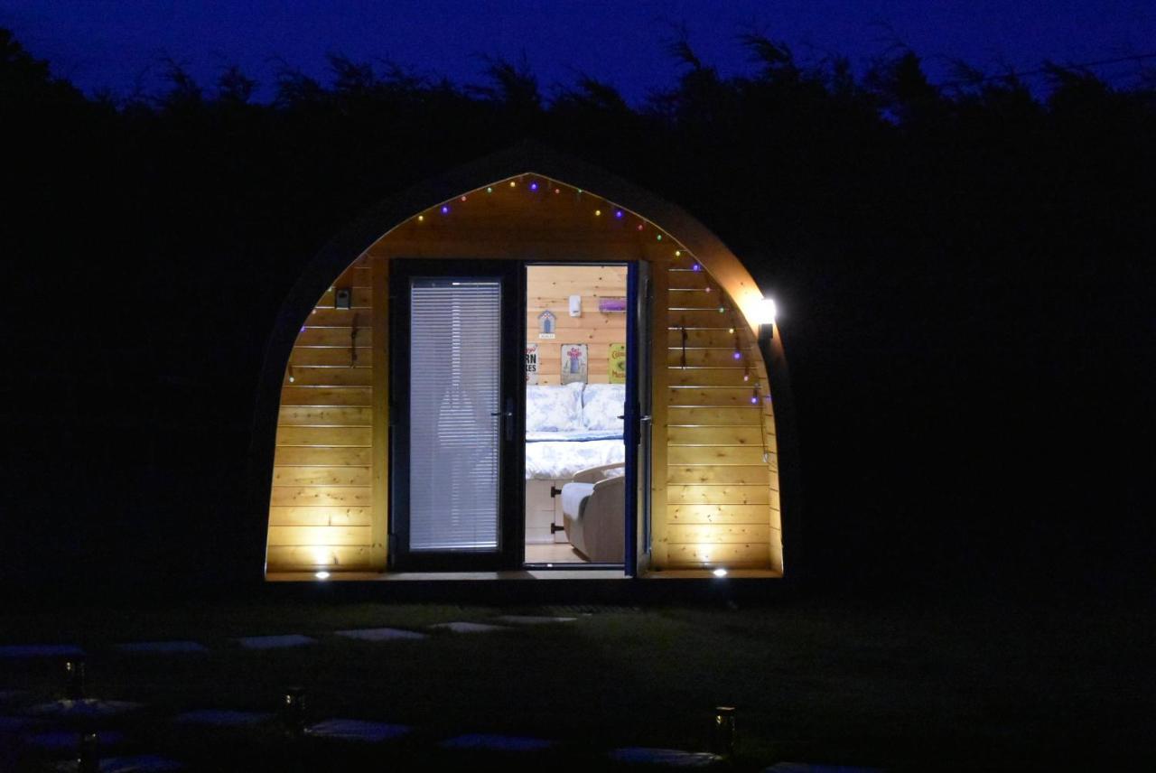 Lanterns Shepherds Huts & Glamping Happisburgh Esterno foto