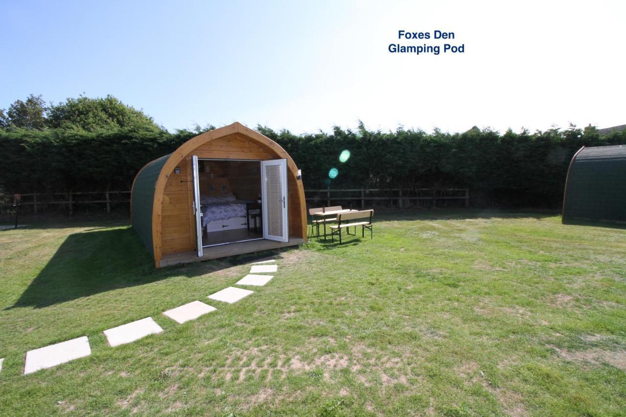 Lanterns Shepherds Huts & Glamping Happisburgh Esterno foto