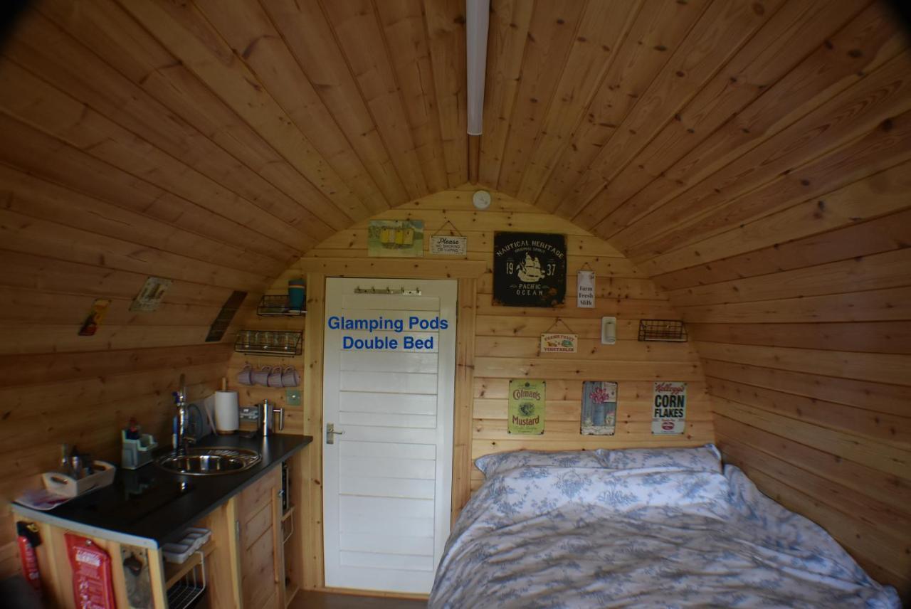 Lanterns Shepherds Huts & Glamping Happisburgh Esterno foto