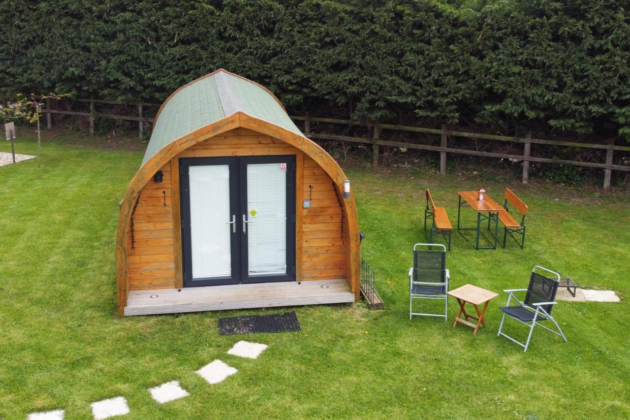 Lanterns Shepherds Huts & Glamping Happisburgh Esterno foto