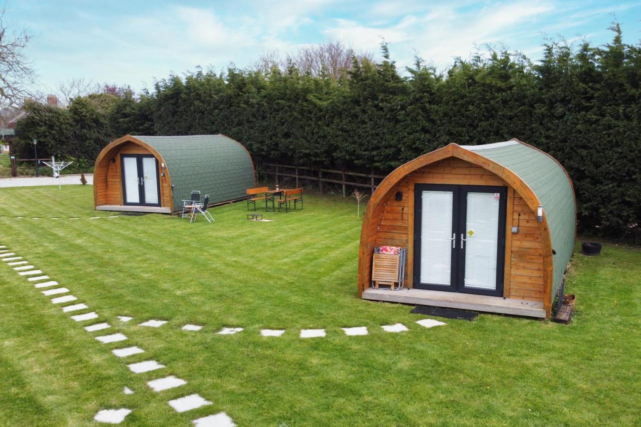 Lanterns Shepherds Huts & Glamping Happisburgh Esterno foto