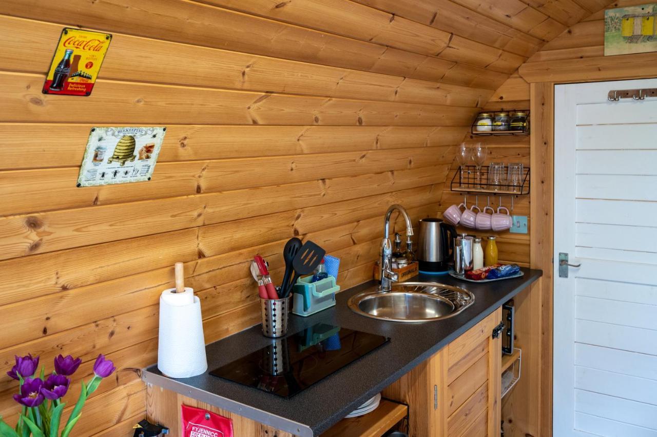 Lanterns Shepherds Huts & Glamping Happisburgh Esterno foto