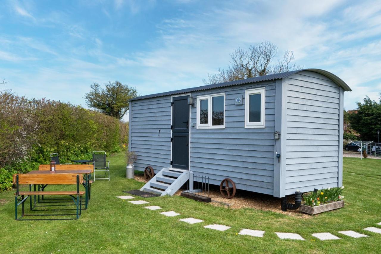 Lanterns Shepherds Huts & Glamping Happisburgh Esterno foto
