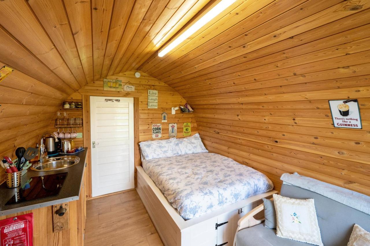 Lanterns Shepherds Huts & Glamping Happisburgh Esterno foto